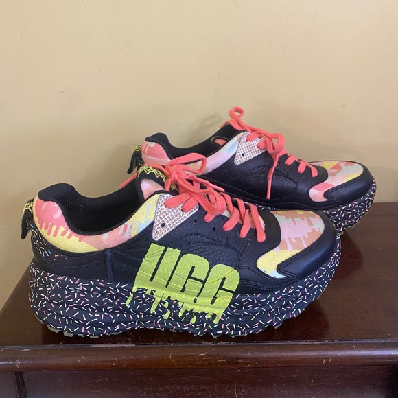 UGG CA805 x Sundae Sneakers M 8.5/ W 10 Sprinkle Waffle Ice Cream‎ Black Yellow - Picture 1 of 10